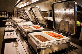 Predám poukaz na wellness pobyt v Hoteli NH Gate One - 5