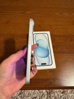 Iphone 15 blue 128 gb - “rezervovany” - 5