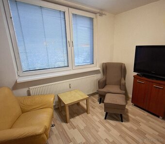 Predám garsónku na Laboreckej ulici v Humennom - 5