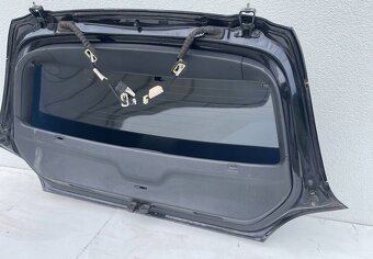 VW scirocco 2008- 5. Piate kufrové dvere kufor - 5