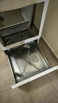 Sporák Mora 2443 - 5