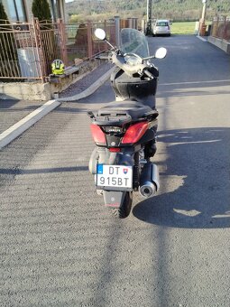 Yamaha xmax 250 - 5