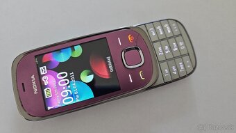 Nokia 7230. - 5