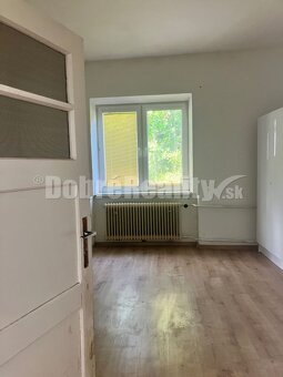 Rodinný dom po čiastočnej rekonštrukcií na predaj... - 5