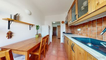 Príjemný 2i. byt 60m, Jelačičova ul., NIVY, na skok do centr - 5
