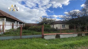 Na predaj 3 rodinné domy/vedľa seba - 90 000 eur/5 256 m2 - 5