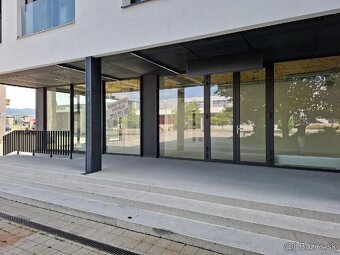 Obchodné priestory pre Vaše podnikanie -TOP LOKALITA - 5