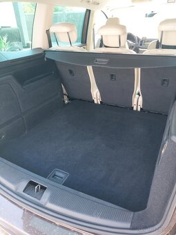 Volkswagen Sharan 2,0TDI Highline - 5