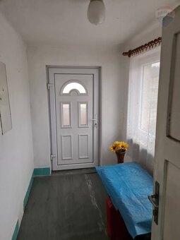 REZERVOVANÉ - Rodinný dom na slnečnom rovinatom pozemku v Br - 5
