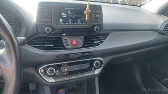 Predám Hyundai i30 Fastback - 5