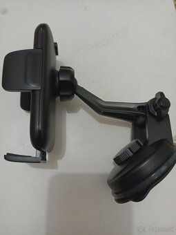 Predám prisavkovy držiak na mobil - 5