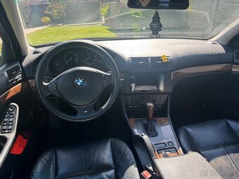 BMW e39 530 142kw A/T - 5