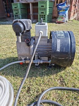 Predám kompresor. - 5