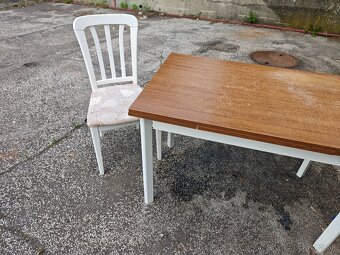 Jedálenský stôl so stolickami - 5