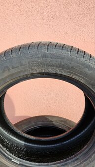 Pirelli Cinturato All Season Plus 235/55 R18
- 5