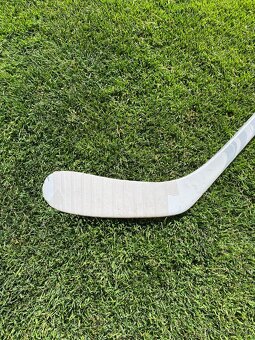 Najvyššia rada CCM JETSPEED FT5 PRO hokejka - 5