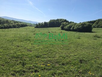 Predaj orná pôda tesne nad obcou Bzince pod Javorinou - 5