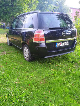 Opel zafira 7miestne - 5