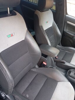 Škoda octavia 2 RS 2.0TDI - 5