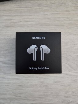 Samsung Galaxy Buds3 Pro - biele - 5