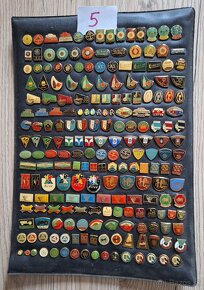 Zbierka rôznych odznakov v počte 1959 kusov. - 5