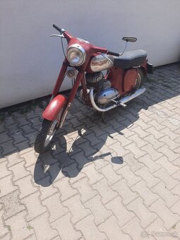 Jawa 250/559 - 5