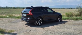 Volvo XC60 2.0 B4 mHEV R-Design A/T - 5
