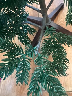 Predám retro umelý vianočný stromček - 5