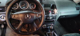 Mercedes Benz C200 - 5