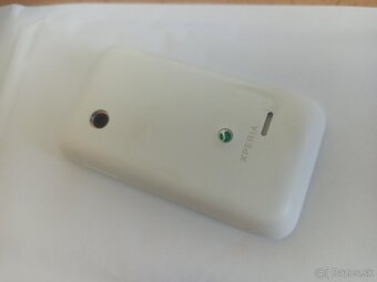 Predám sony Xperia - 5