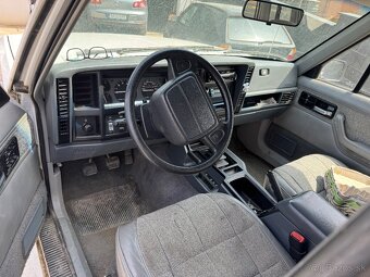 Jeep cherokee xj 2.5i 90kw - 5