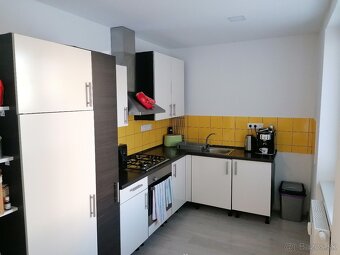 PRENÁJOM 2 IZBOVÝ BYT V BLÍZKOSTI CENTRA V TRNAVE - 5