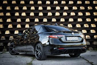 Alfa Romeo Giulia VELOCE Q4 /AJ NA SPLÁTKY/ - 5