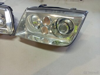 Predam predne svetla vw bora xenon original bosch - 5