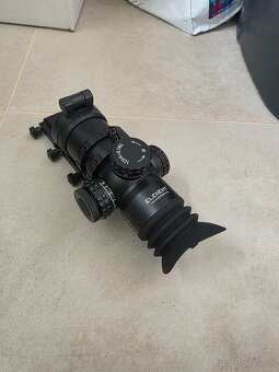 Prizmatický puškohľad Element Optics Immersive 10x40 MRAD - 5