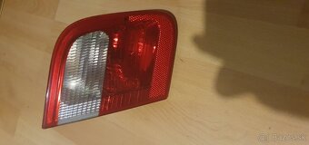 Originál BMW E46 sedan zadné svetlá - 5