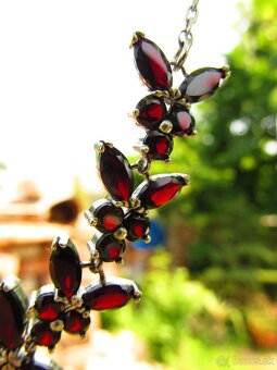 Dámsky strieborný náhrdelník osádzaný kameňom Granát, Ag 925 - 5