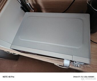 Predám mikrovlnnú rúru Sencor - 5