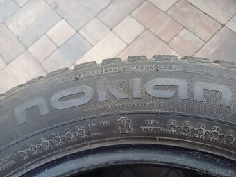 Zimné pneu Nokian 195/60/16-89H - 5