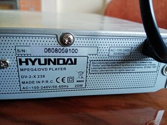 Hyundai DVD prehrávač k oprave/na diely - 5