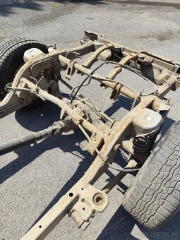 Suzuki Grand Vitara šasy - 5