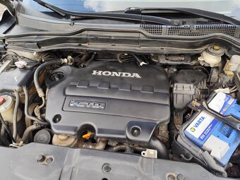 Predám Hondu CR-V 2,2CDTI 103kw - 5