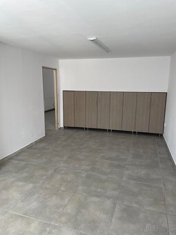 Prenájom priestorov v centre mesta – Hviezdoslavovo námestie - 5