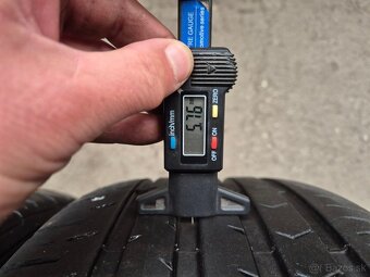 225/55 r17 letné 4 ks CONTINENTAL dezén 5,7 - 5,4 mm DOT2019 - 5