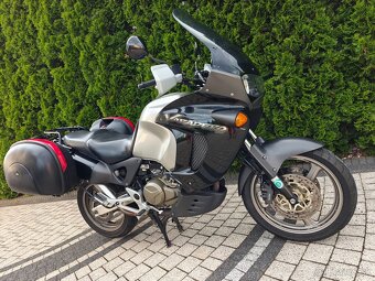 Honda XL 1000 Varadero - 5