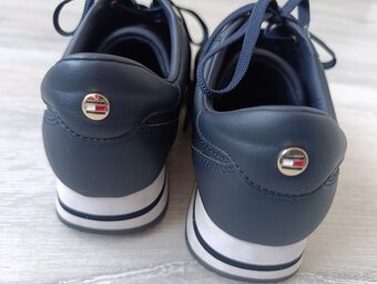 Nové dámske tenisky Tommy Hilfiger...veľ.37 - 5