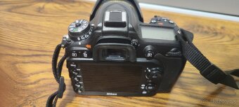 Nikon 7200 +tamron 17-50 + fotobatoh loverpro + blesk yongnu - 5