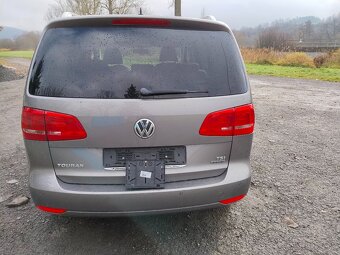 Volkswagen Touran 1.4 TSI+ CNG, 110 kw, 2011 - 5
