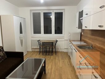 na prenájom zrekonštr. 2 izb. byt, KADNÁROVA ul. - 5