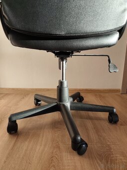 Kancelárska stolička - 5